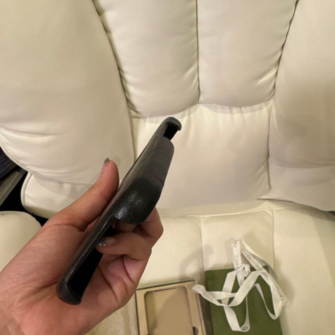 GUCCI iPhone15proケース ブラックGG柄