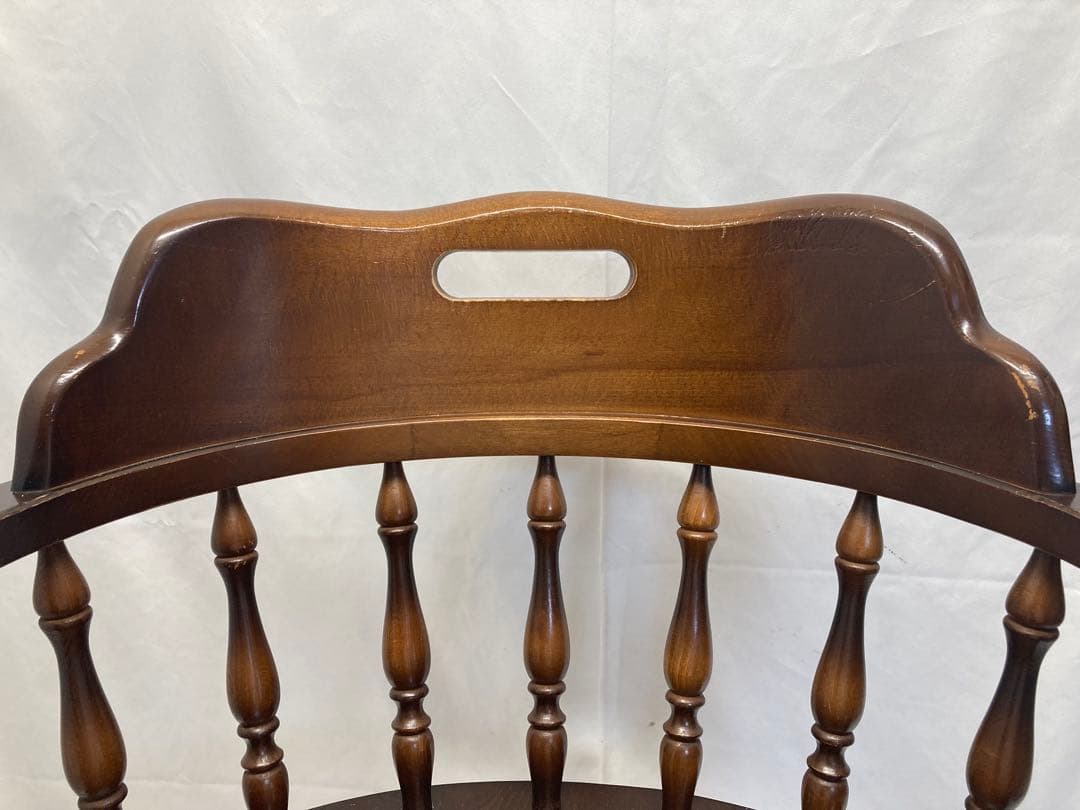 ①飛騨産業　キツツキマーク　椅子　ダイニングチェア