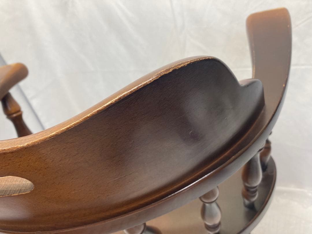 ①飛騨産業　キツツキマーク　椅子　ダイニングチェア