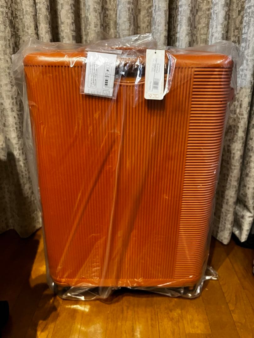 大きめ　スーツケース　キャリーケース