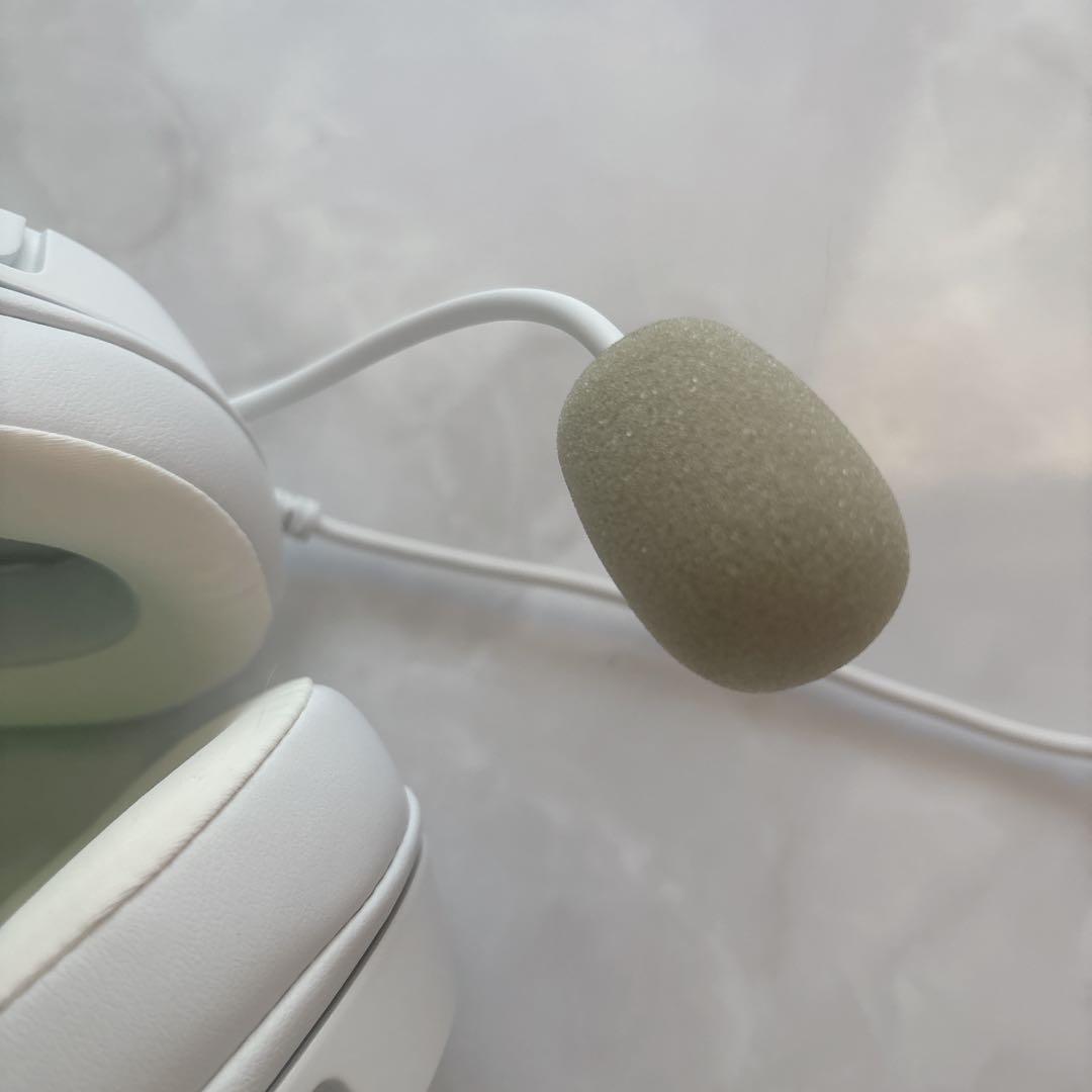 Razer レイザー Kraken Kitty V2 White