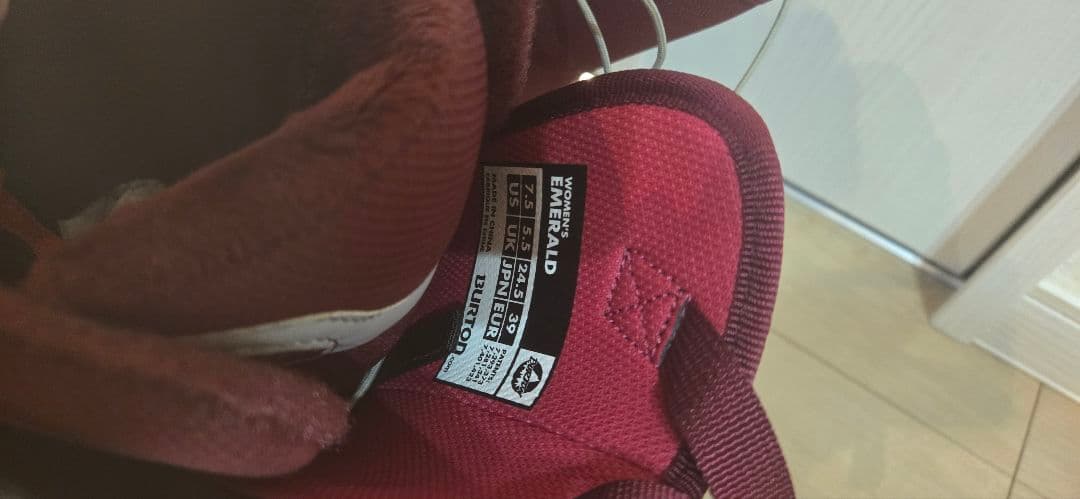 綺麗！！BURTON スノーボードブーツ(女性用)