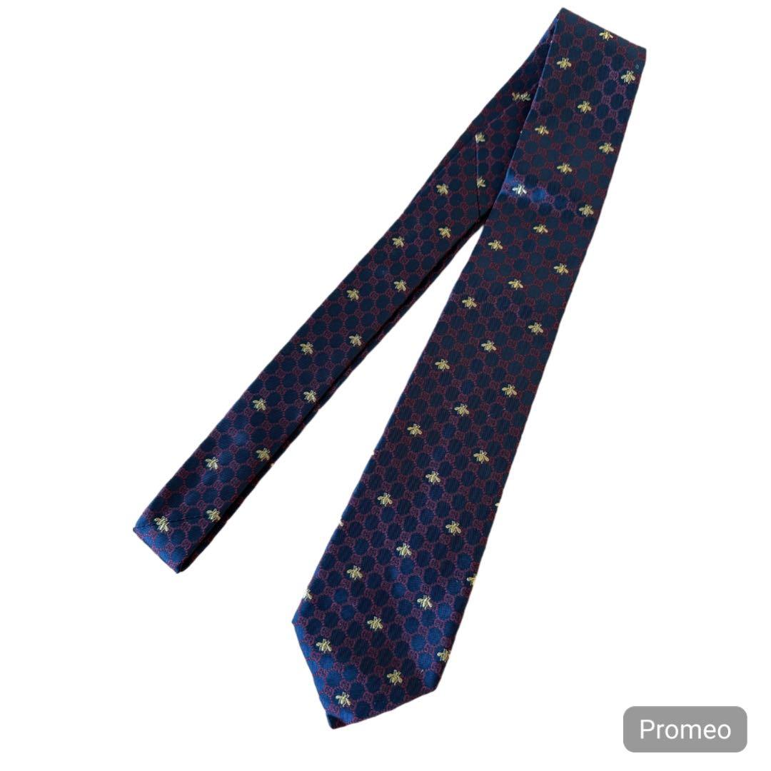 GUCCI ネイビー ネクタイ