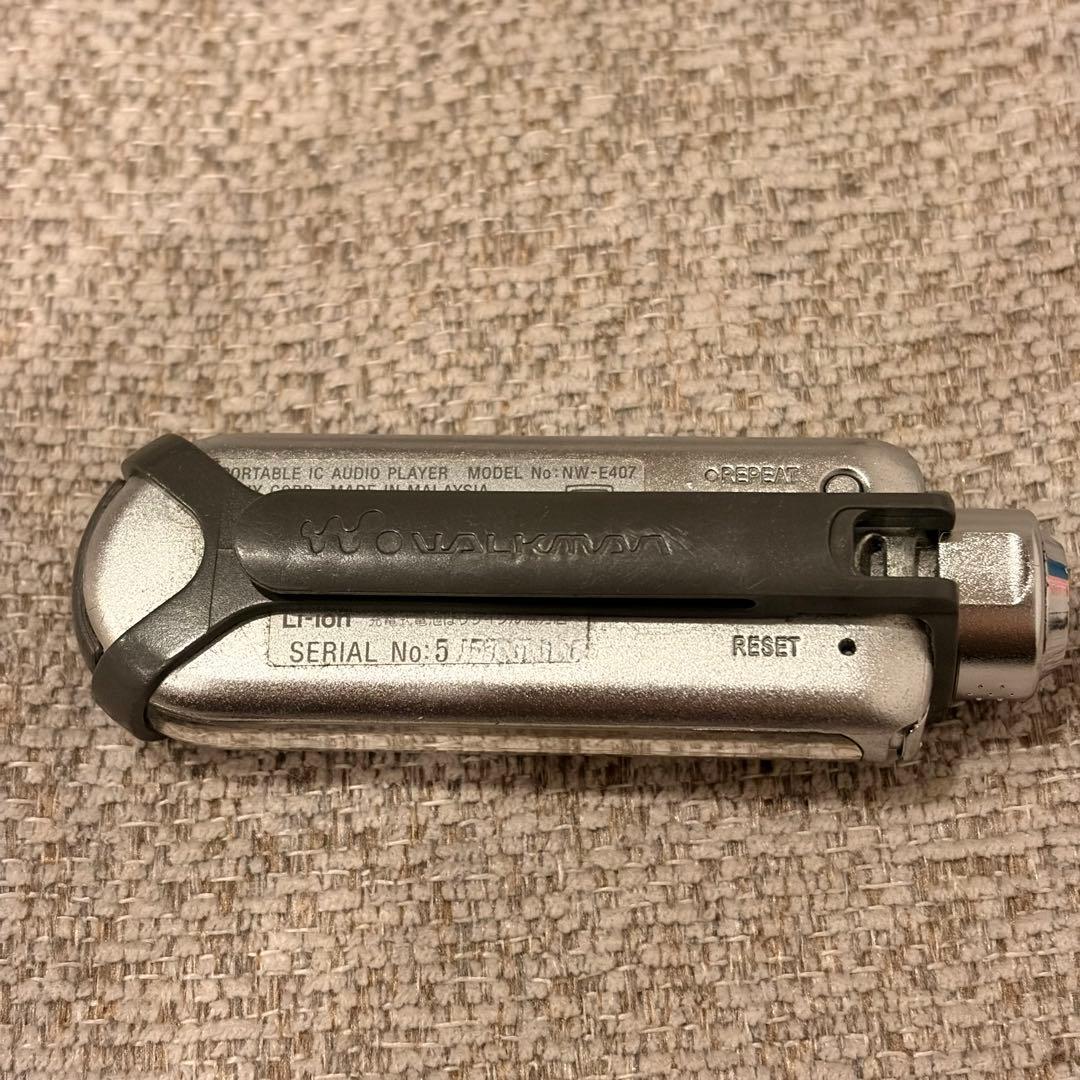 【動作確認】SONY ウォークマン NW-E407 香水瓶 ホルダー付