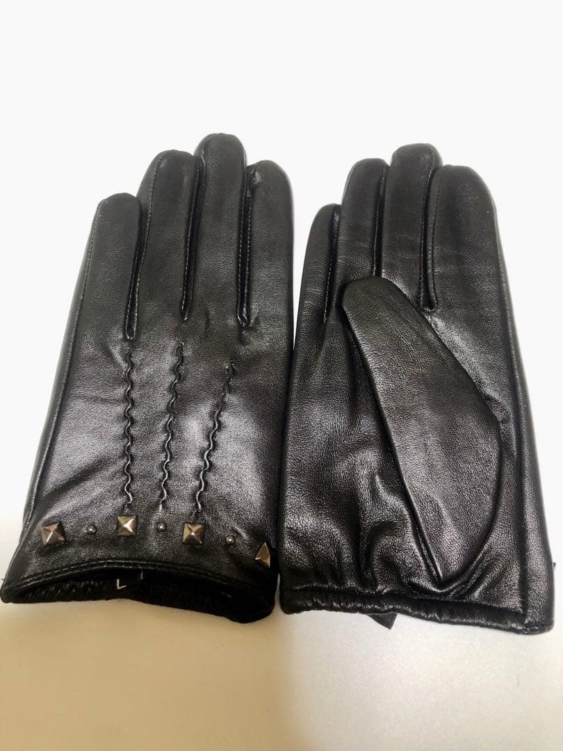 hyde着 スタッズレザーグローブ