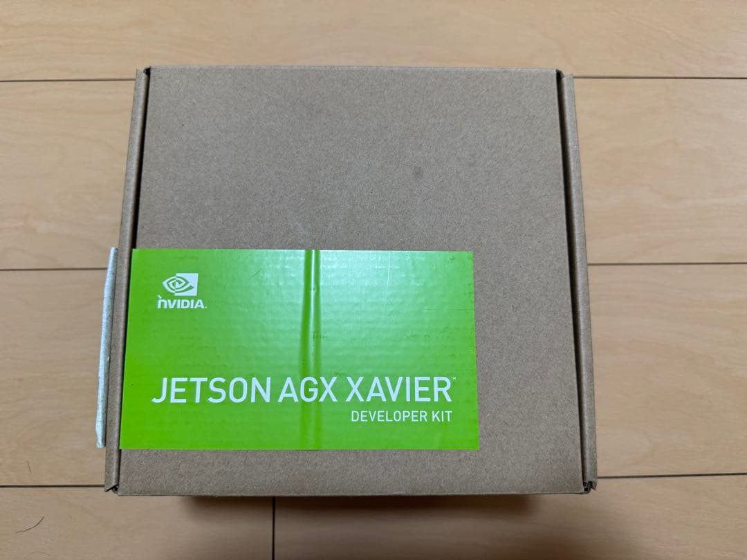 NVIDIA Jetson AGX Xavier 開発者キット (32GB)