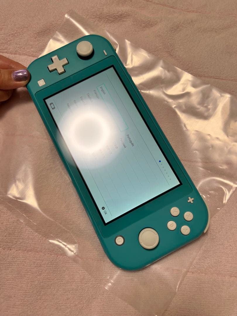 中古Nintendo Switch Lite 箱•充電器あり