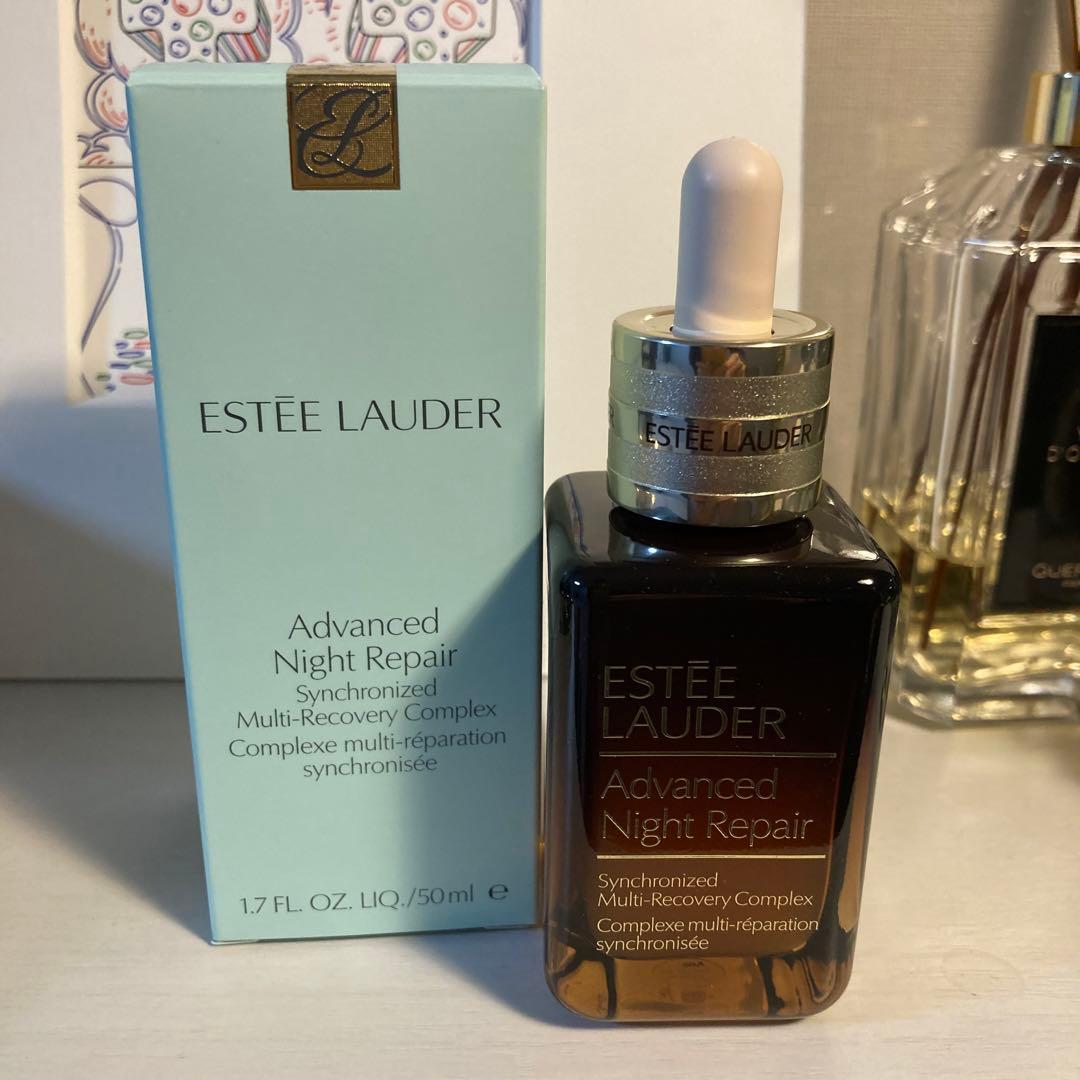 シュープリーム　プラス　ナイトバウンスクリーム　おまけつきとナイトリペア