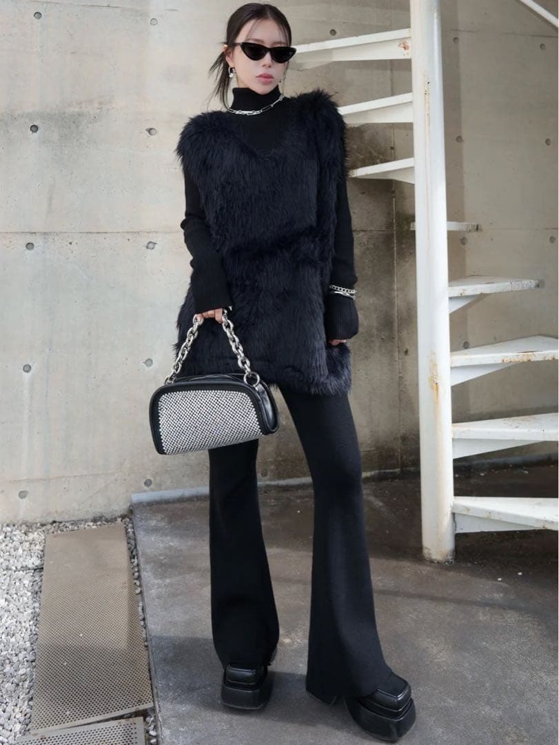 glamlips 3ピースknitセットアップ