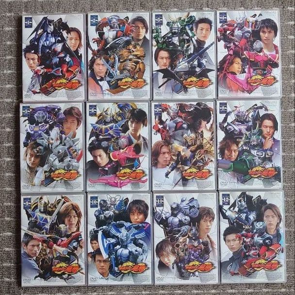 仮面ライダー龍騎 Vol.1~12 まとめ売り