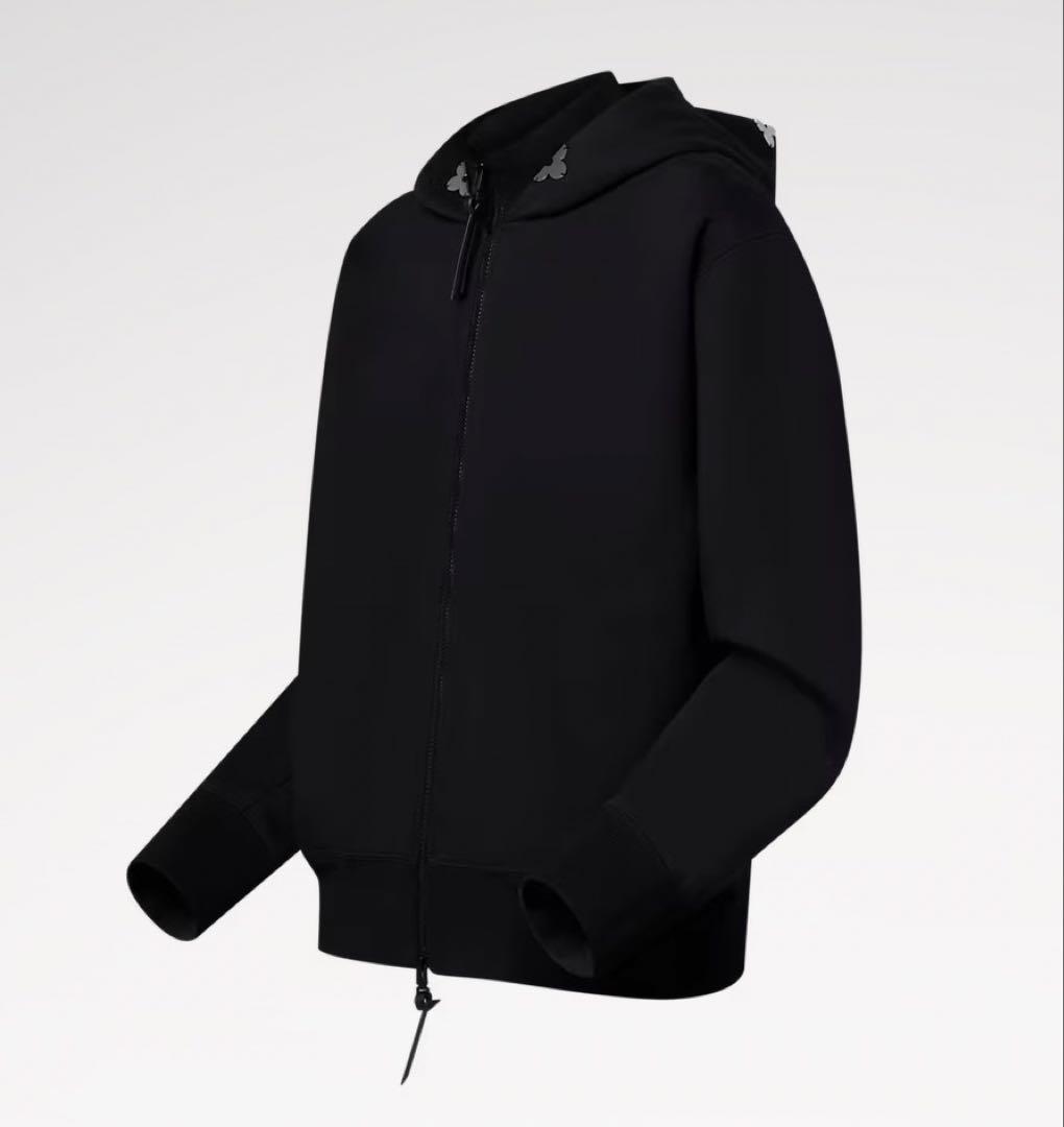 山*梨様 ルイヴィトンモノグラムアクセントフーディ378,400円現行品新品