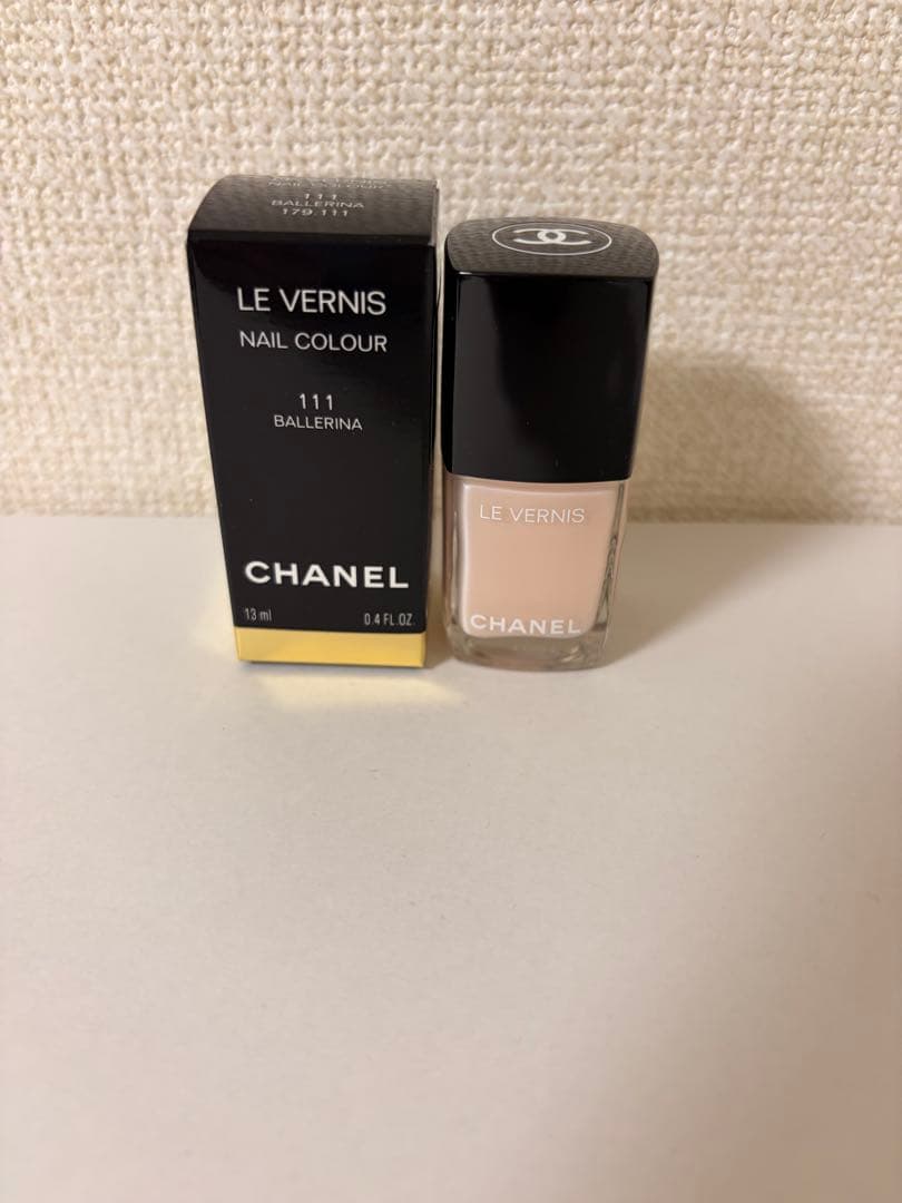 CHANEL レ キャトル オンブル ブトン 209 ブトン マドモアゼル 他