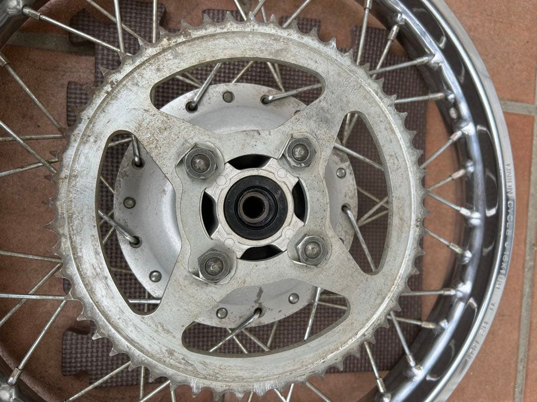 TTR125 リアホイール　スプロケット　ドラムブレーキセット