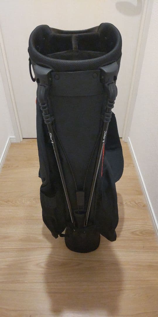 【美品】 Titleist Players4 キャディバッグ　8.5インチ　軽量