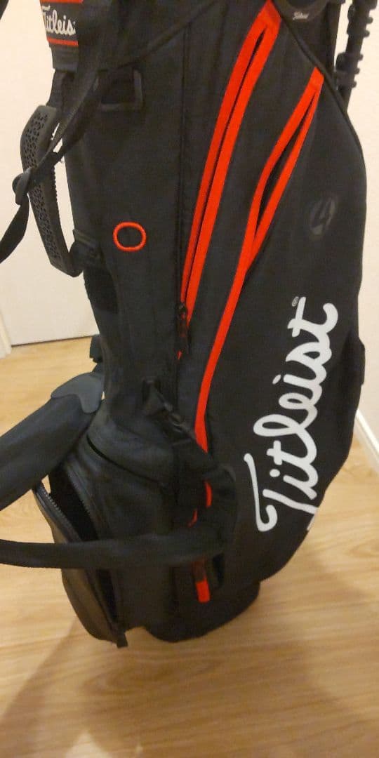 【美品】 Titleist Players4 キャディバッグ　8.5インチ　軽量