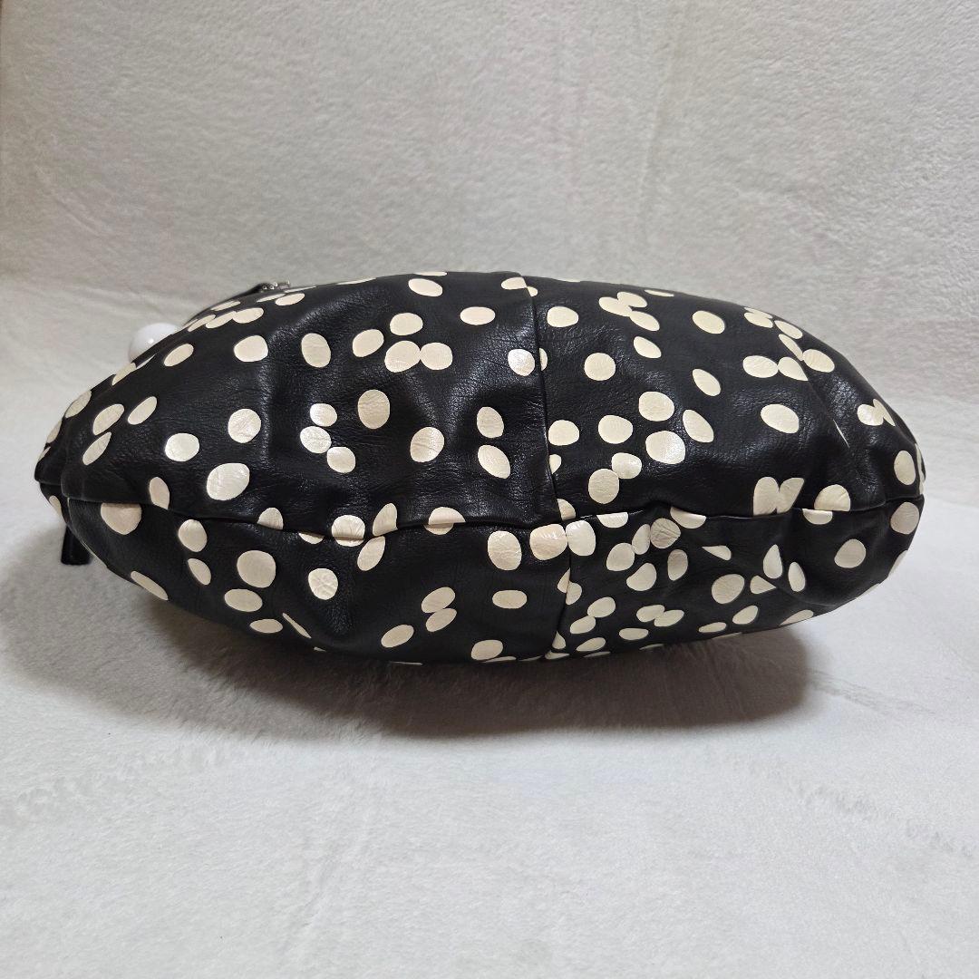 [美品]kawa-kawa ワンショルダーバッグ ドット柄 ボールハンドル