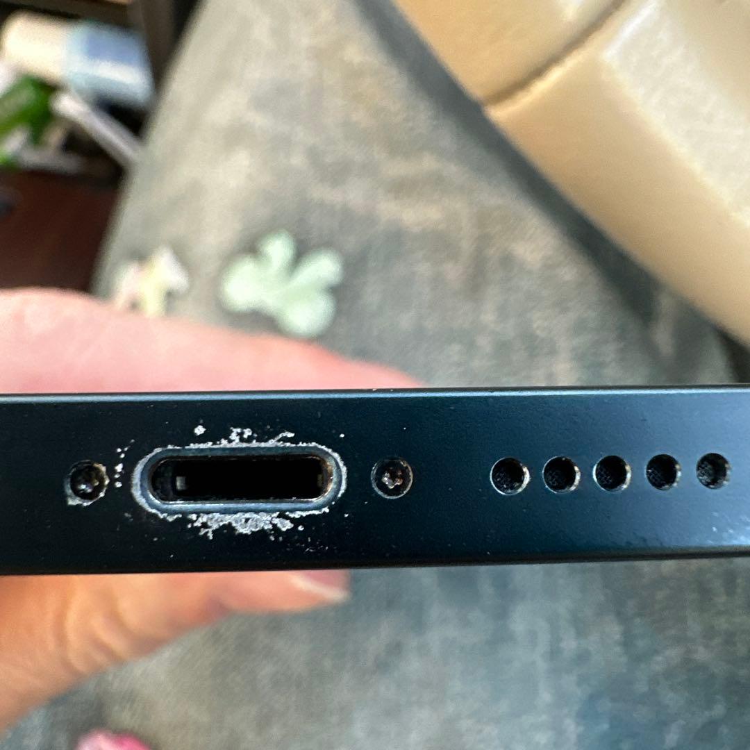 美品！　iPhone14 ミッドナイト 128GB SIMフリー　おまけ付き！