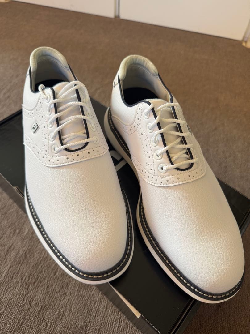 【新品】FJ トラディションズ スパイクレス ゴルフシューズ 25cm