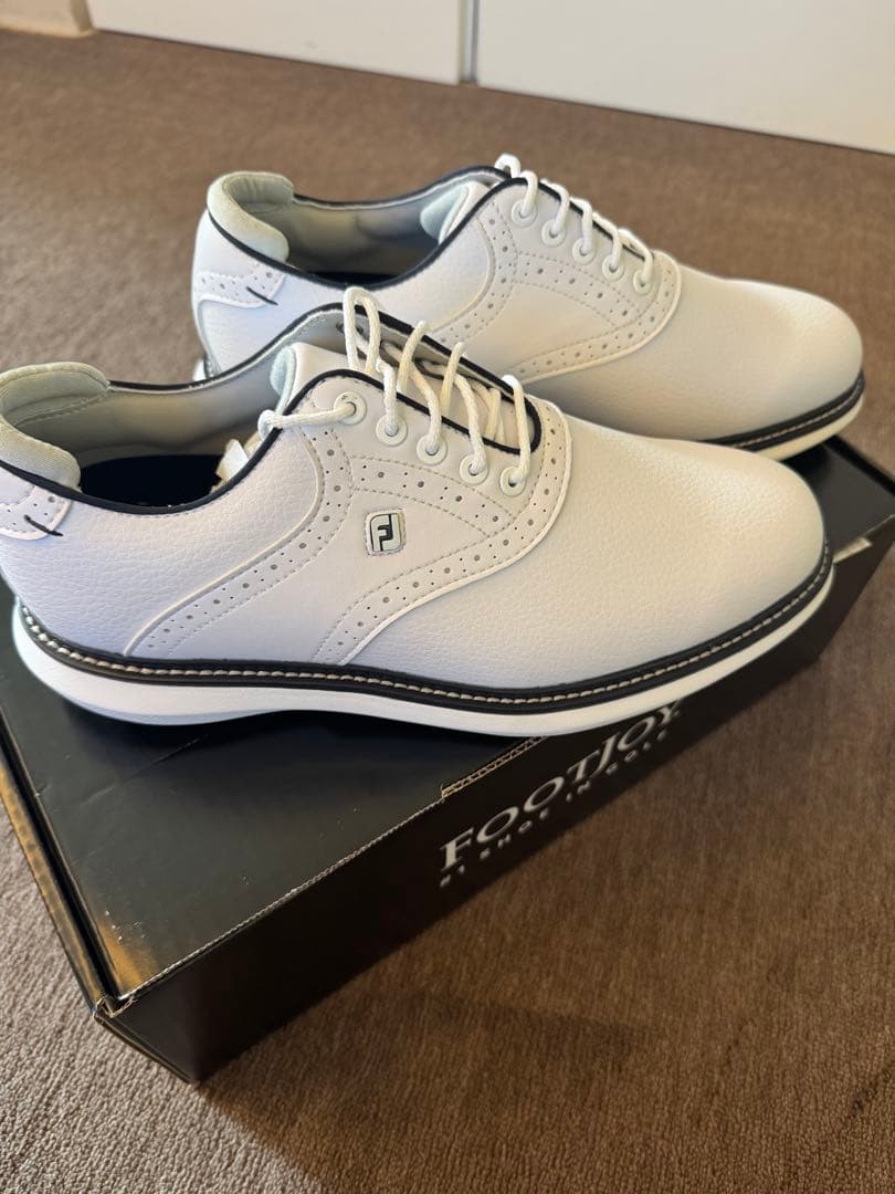 【新品】FJ トラディションズ スパイクレス ゴルフシューズ 25cm