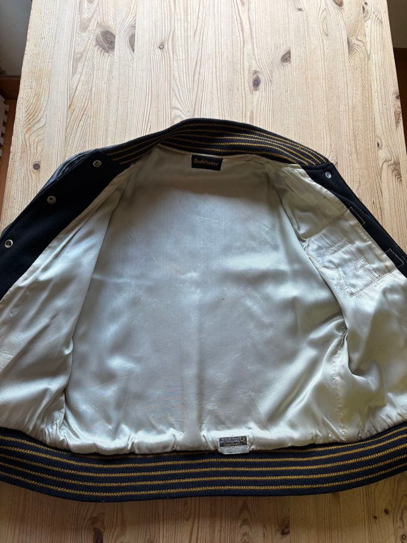 ビンテージ　スタジャン　ラグラン ブラック レザー 70s 80s 刺繍