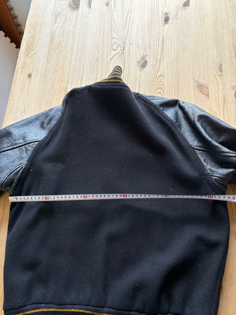 ビンテージ　スタジャン　ラグラン ブラック レザー 70s 80s 刺繍