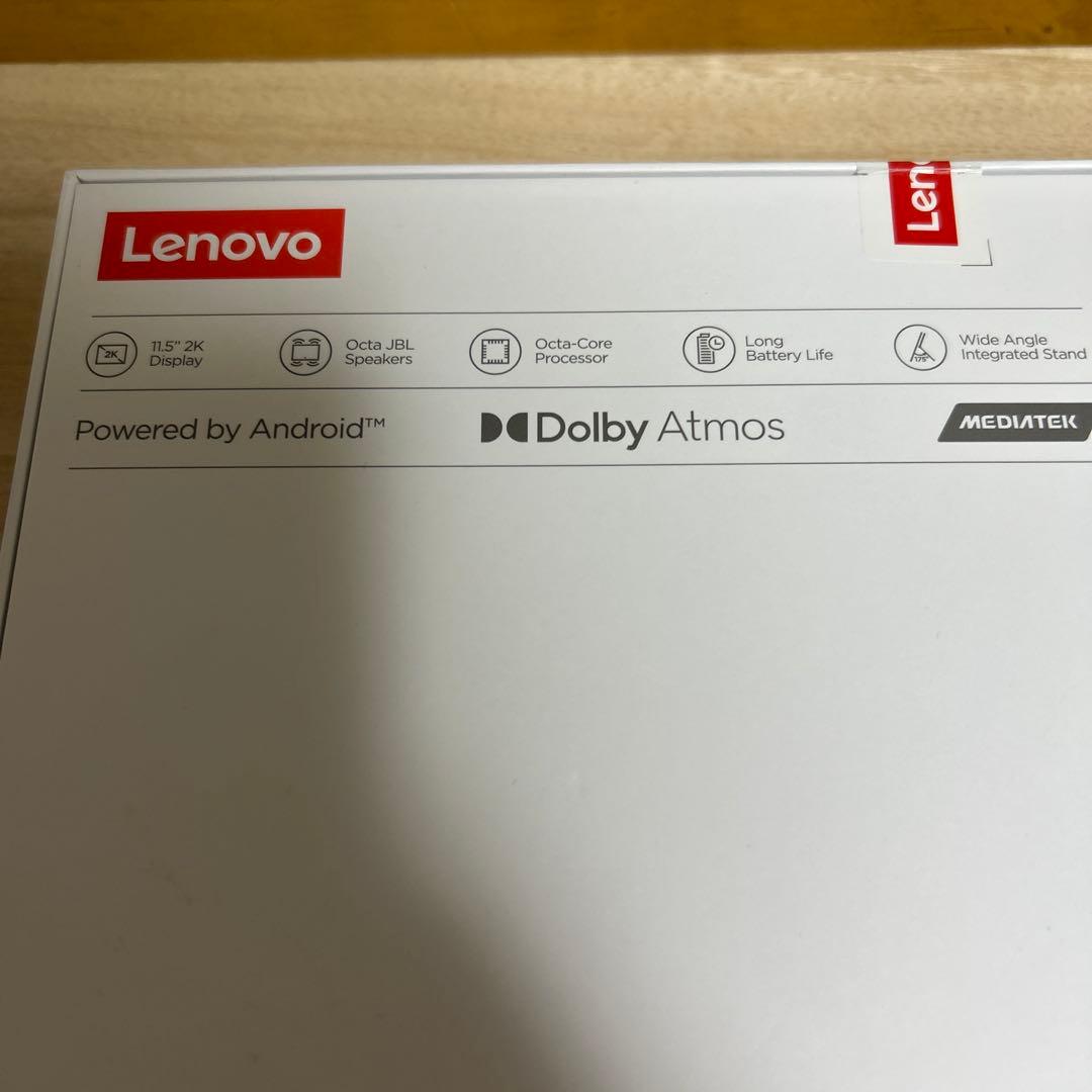 未使用品　Lenovo Tab Plus タブレット