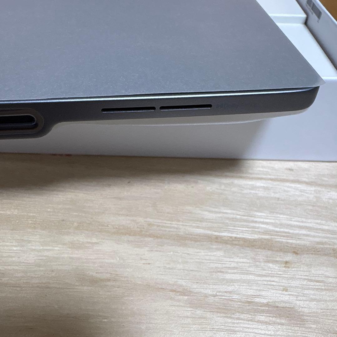 未使用品　Lenovo Tab Plus タブレット