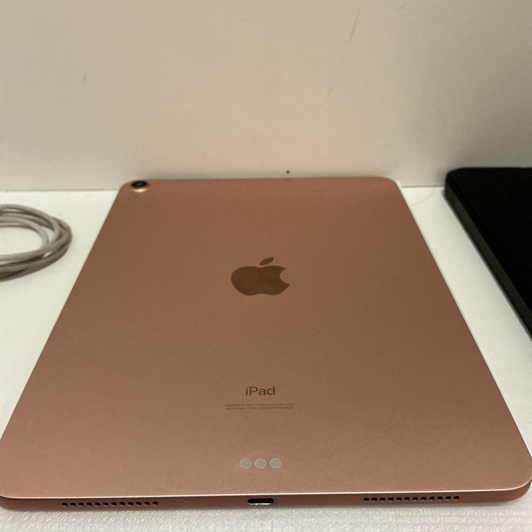 Apple iPad Air 4世代　ローズゴールド 本体 + ブラックカバー