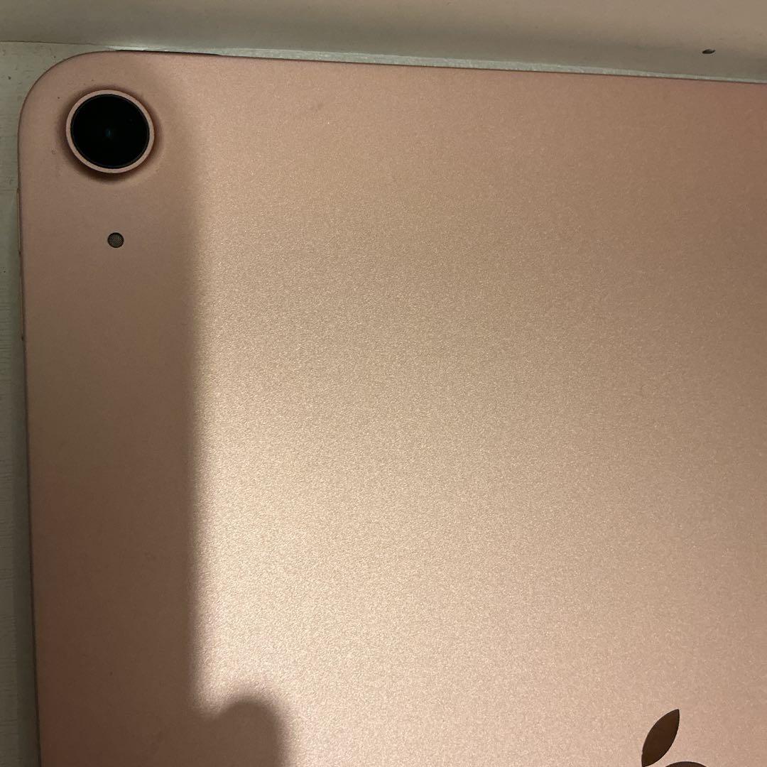 Apple iPad Air 4世代　ローズゴールド 本体 + ブラックカバー