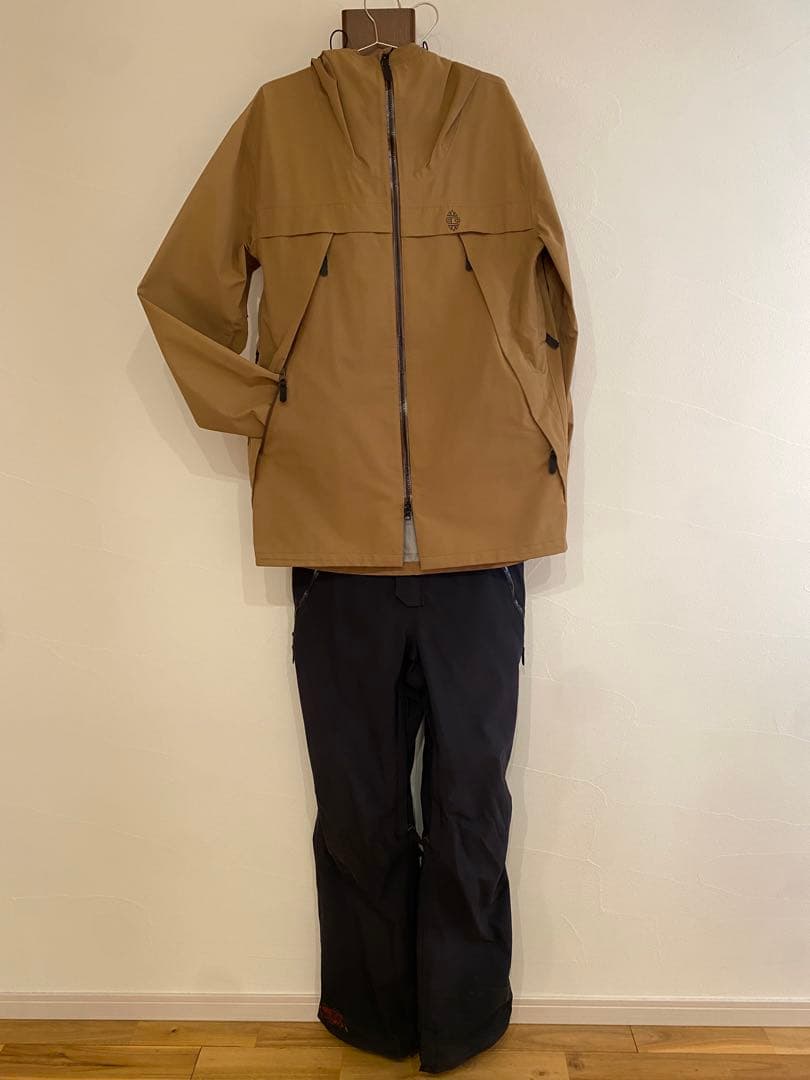 airblaster beast 上下セット