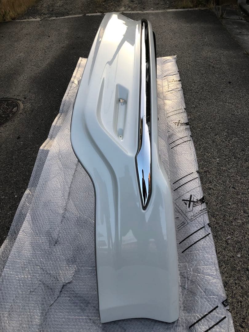 ハリアー60前期　モデリスタリア