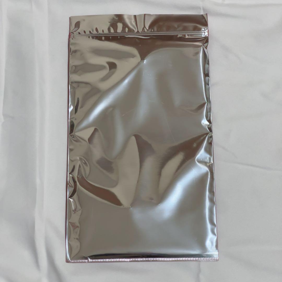 ワンピース 応募者全員サービス オーロラアクキー＆メタリック缶バッジ5種セット