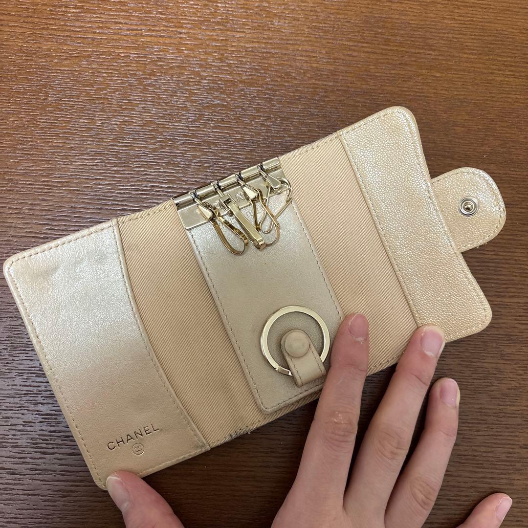 CHANEL シャネル マトラッセ キャビアスキン　キーケース