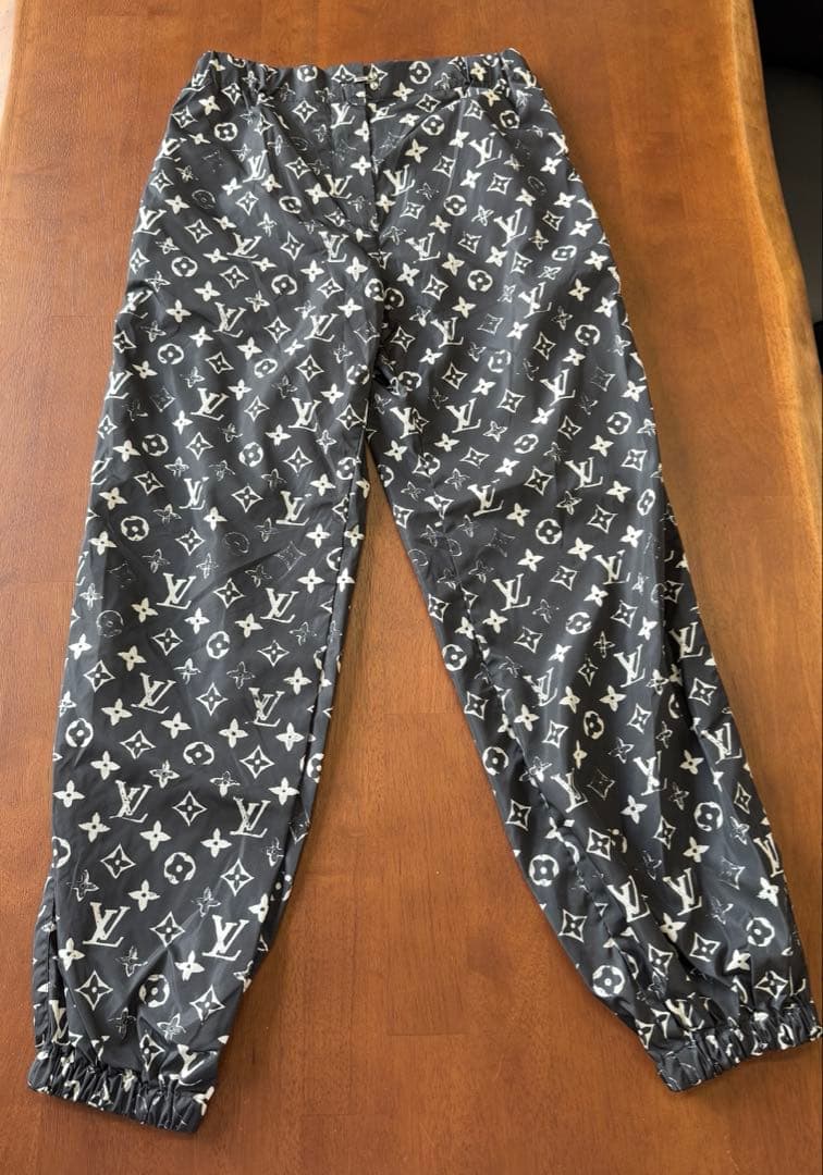 Louis Vuitton モノグラム ジョガーパンツ 34 未使用