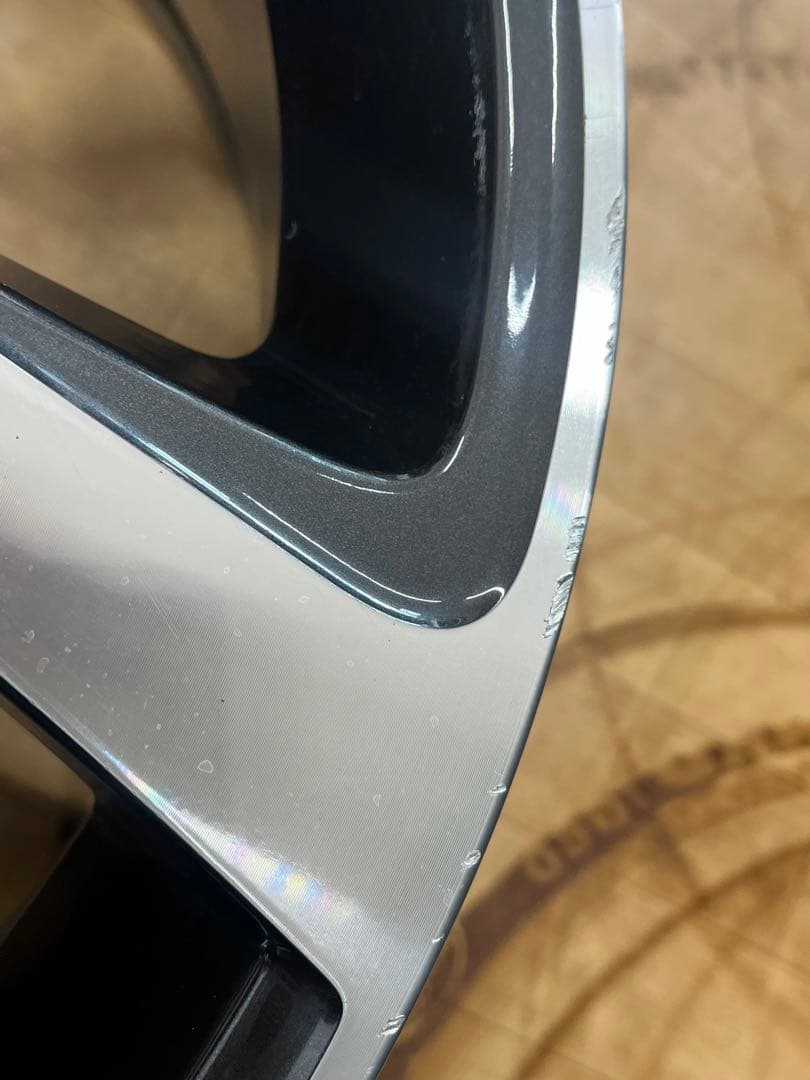 【現品限り】スバル レヴォーグ純正中古アルミホイール 18インチ 4本セット