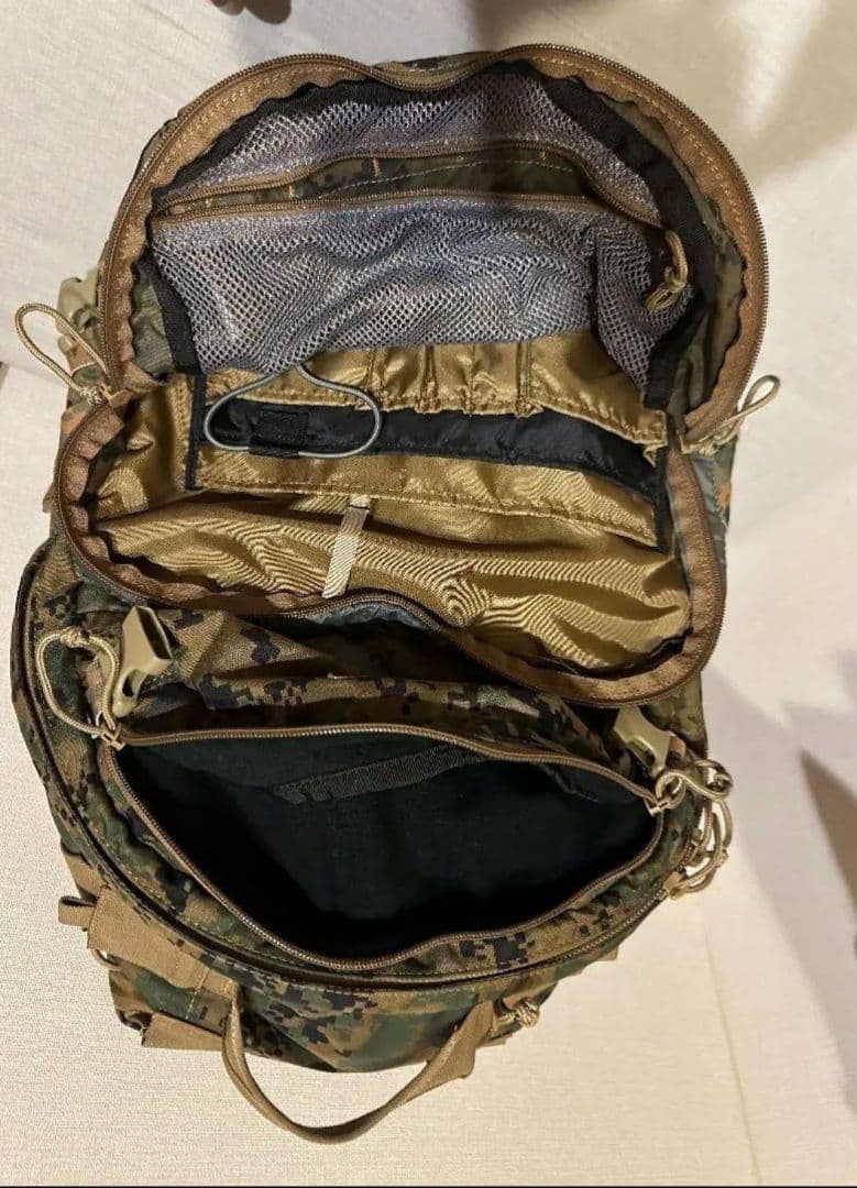 希少レア キャメルバック　Camelbak Motherlode デジカモ