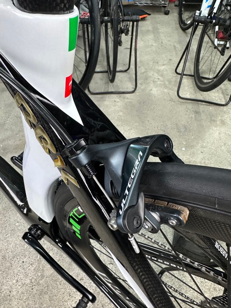 分解発送送料無料CIPOLLINI RB1Kタイプ中華カーボン カーボンホイール