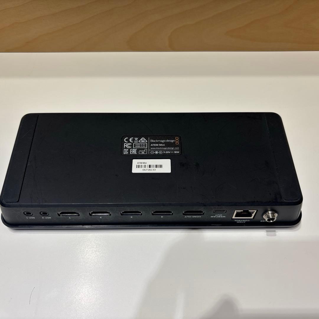 Blackmagic Design ATEM Mini【専用ハードケース付】