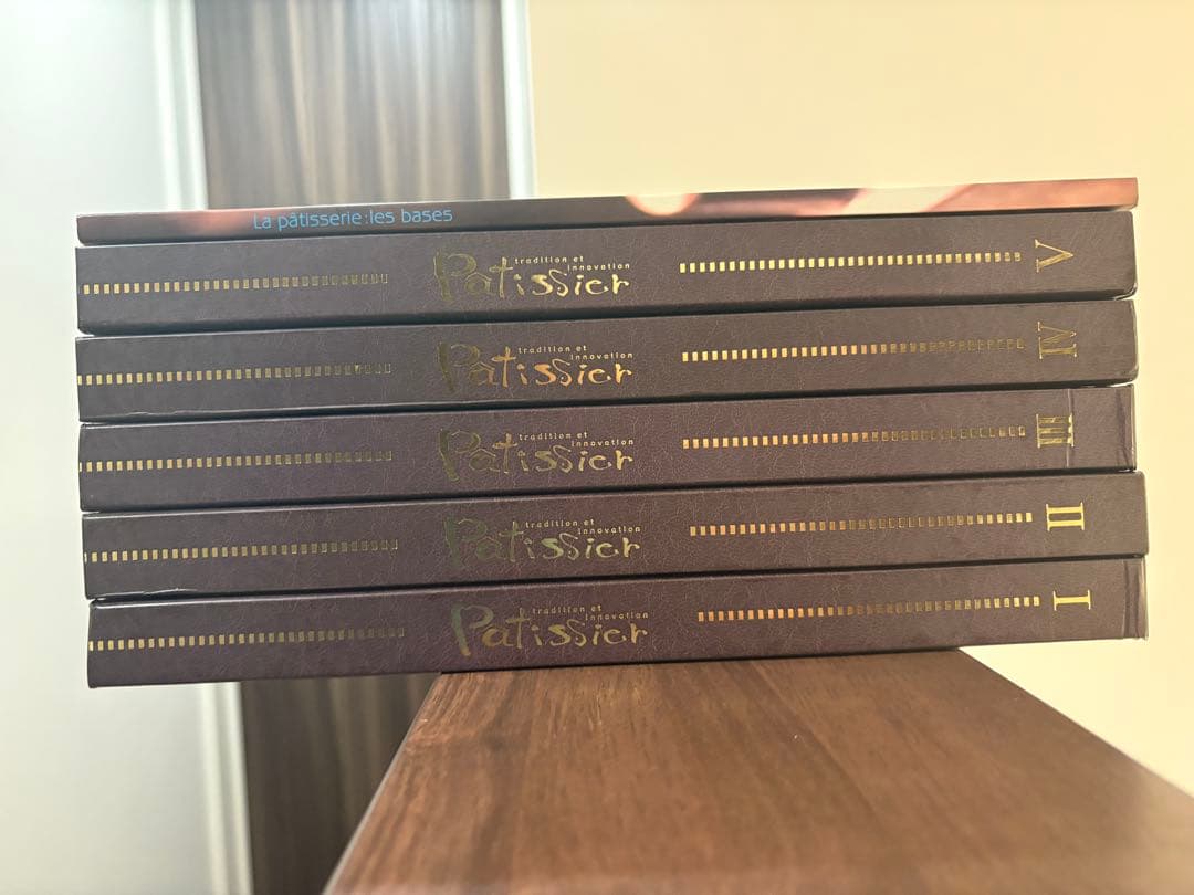 菓子の専門誌　パティシエ トラディシオン セット