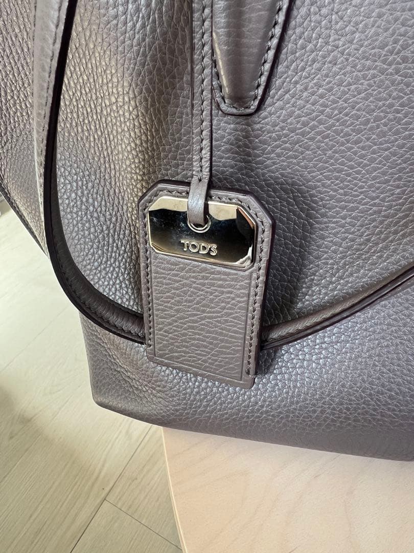 トッズ　トートバッグ