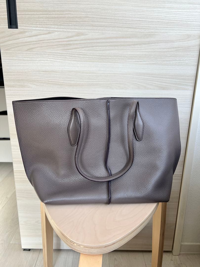 トッズ　トートバッグ