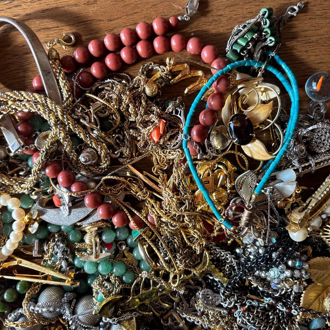 アクセサリー まとめ売り 遺品整理 ジャンク品 約1.2kg