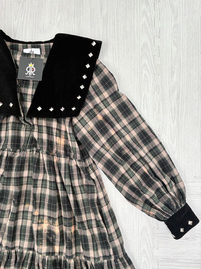 【新品タグ付き】Roy reflect overjoy チェック柄　スタッズ付き