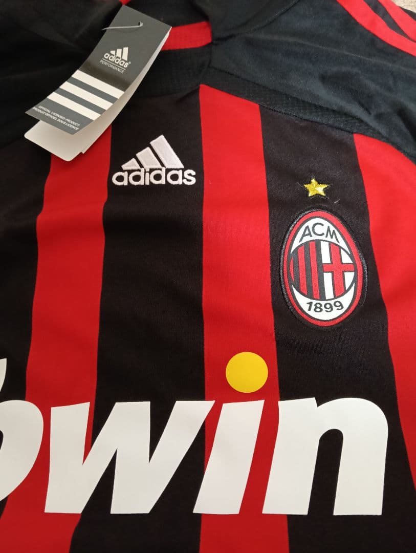 ACミラン#10 adidas シャツ 赤黒 ストライプ Mサイズ 新品 長袖