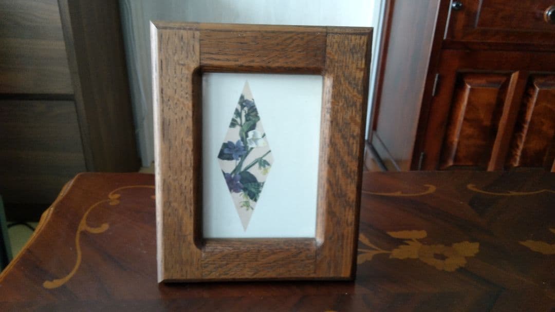 高級感溢れるオークヴィレッジ フォトスタンド 大、小 セット