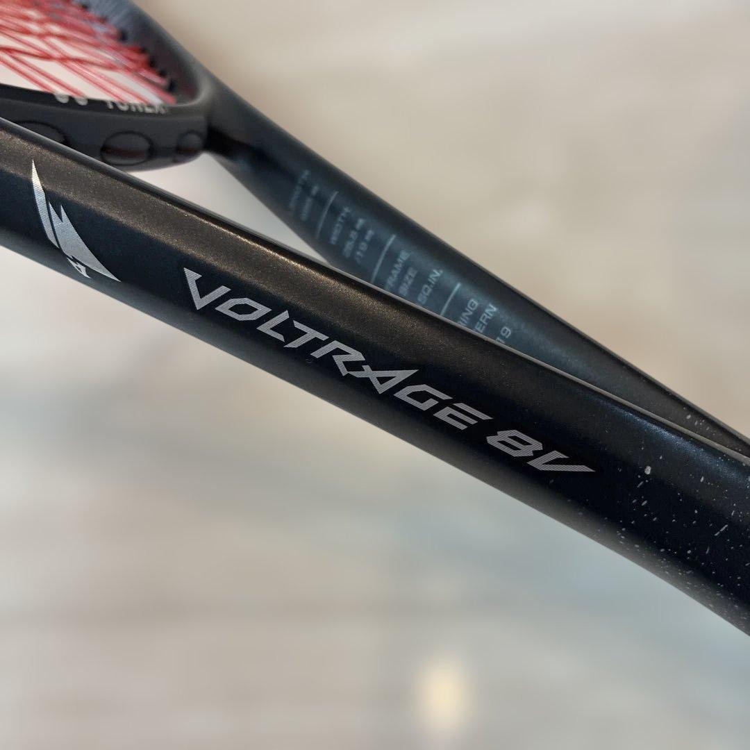 ボルトレイジ　VOLTRAGE 8V テニスラケット