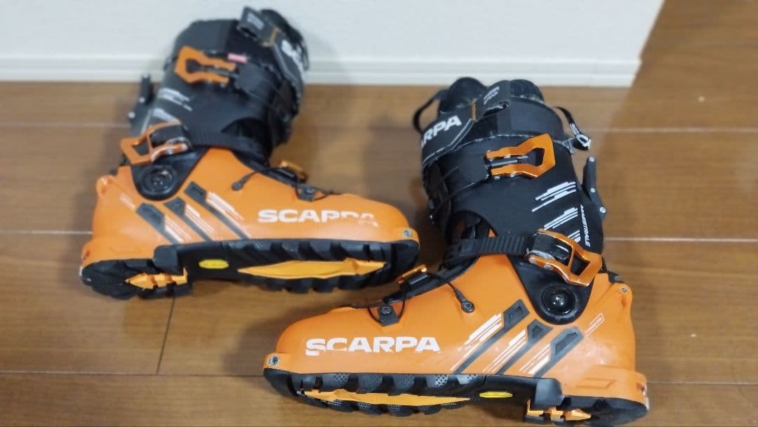 スカルパ　マエストラーレ　27サイズ