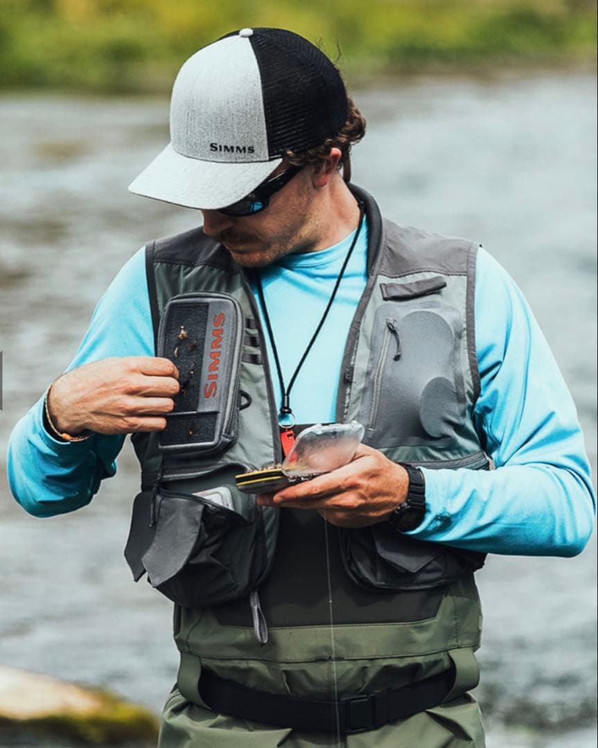SIMMS フィッシングベスト M グレー
