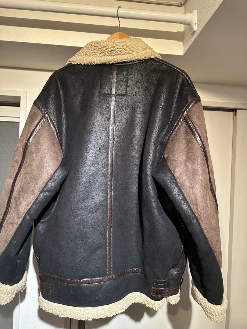 ALPHA INDUSTRIES × monkey time フライトジャケット