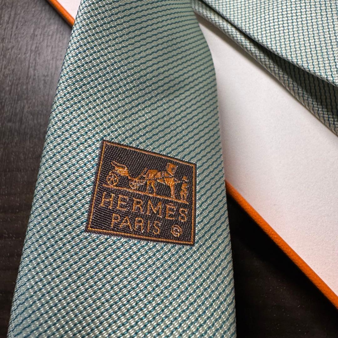 極美品 HERMES エルメス セージグリーン ソリッドタイ ネクタイ シルク